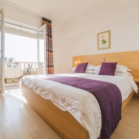 Dubrovnik Daire Makarska